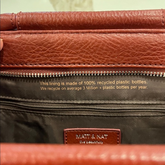 Matt & Nat Kari Deep Red Satchel with hand strap and detachable shoulder strap - Picture 10 of 13